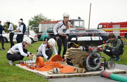 súťaž DHZ 24.9.2017 v Trnave pri Laborci. súťaž DHZ 24.9.2017 v Trnave pri Laborci.