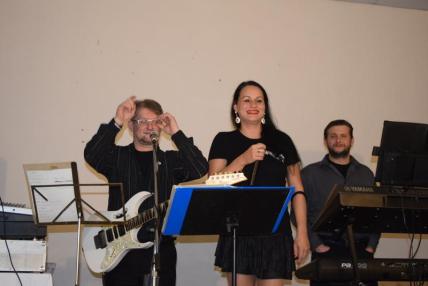 Trnavský ples 10.2.2018. - hudobná skupina Solivar Trnavský ples 10.2.2018. - hudobná skupina Solivar