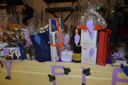 Trnavský ples 10.2.2018. - tombola Trnavský ples 10.2.2018. - tombola
