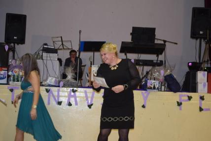 Trnavský ples 10.2.2018. - rebovanie tomboly. Trnavský ples 10.2.2018. - rebovanie tomboly.