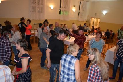 Hudobný večer v Trnave pri Laborci 12.5.2018 Hudobný večer v Trnave pri Laborci 12.5.2018