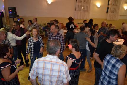 Hudobný večer v Trnave pri Laborci 12.5.2018 Hudobný večer v Trnave pri Laborci 12.5.2018